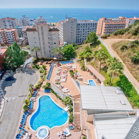 Oasis Park Splash Hotell 4*