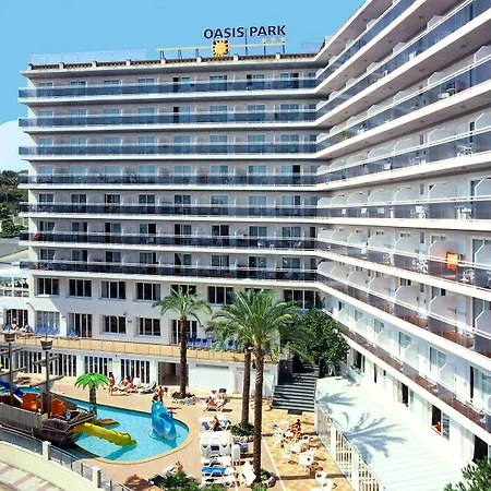 Oasis Park Splash Szálloda 4*