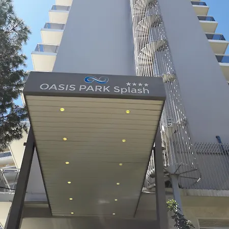 Oasis Park Splash Hotel