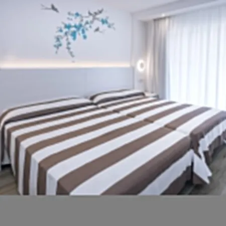 Otel Oasis Park Splash Calella