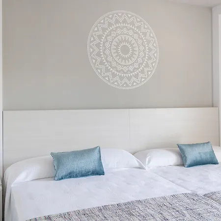 Hotel Oasis Park Splash 4*