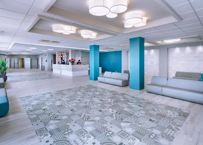 Hotell Oasis Park Splash 4*