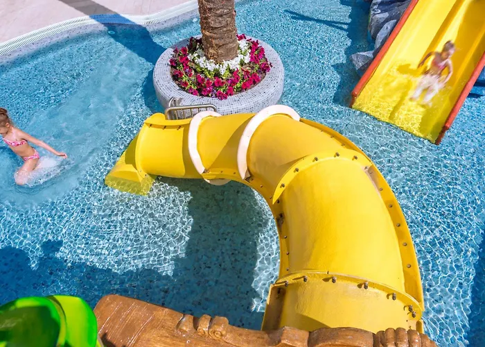 Hotel Oasis Park Splash 4*